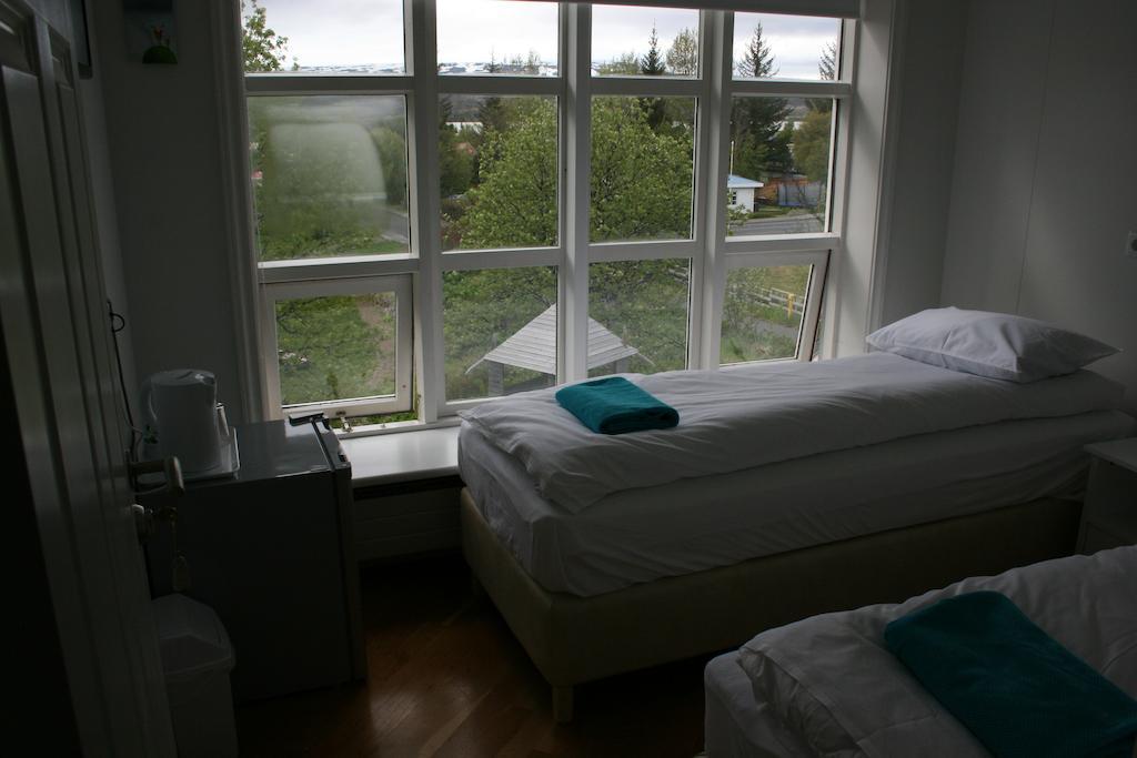Birta Guesthouse Egilsstadir Room photo