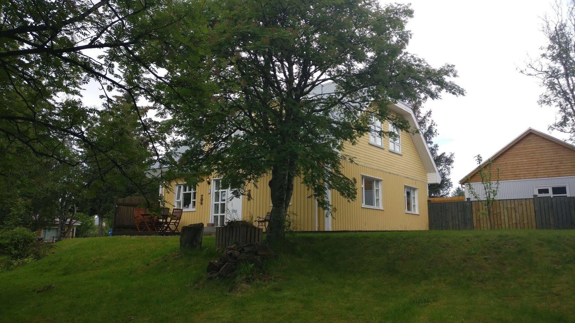 Birta Guesthouse Egilsstadir Exterior photo
